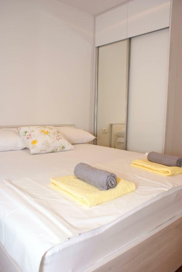 Luxury Apartment Luka Omiš Buitenkant foto