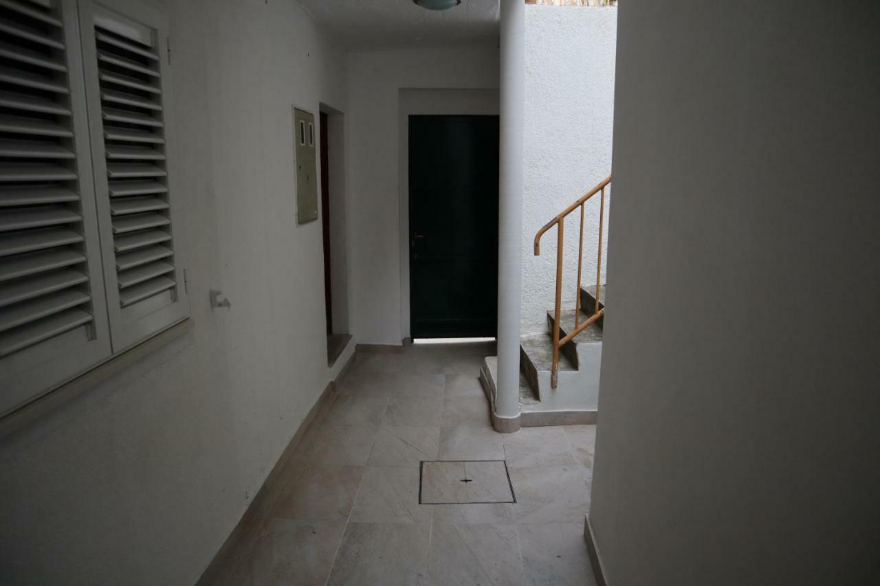 Luxury Apartment Luka Omiš Buitenkant foto